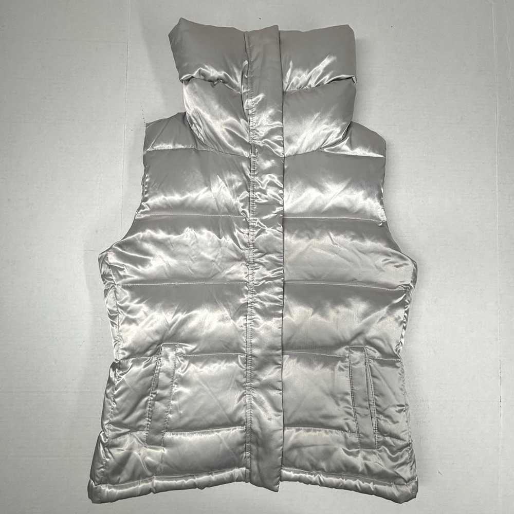 Talbots Petites Down Puffer Vest Quilted Zip Silver Womens Turtleneck Button EUC - Picture 9 of 9